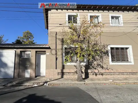 TIPO CASA FRENTE VENTA