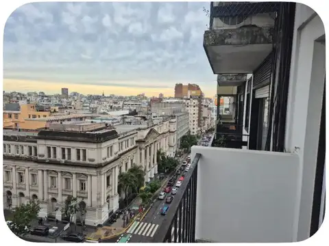 Venta. Departamento. Balcon al Frente. Vista abierta