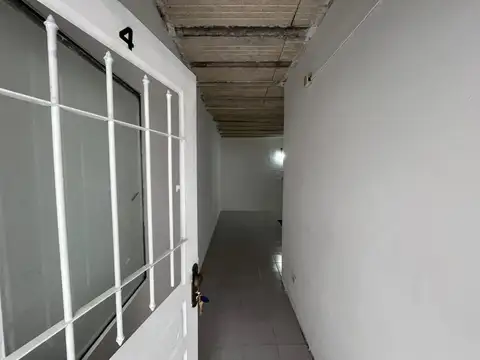 Depto Tipo Casa en Alquiler de 2 ambientes