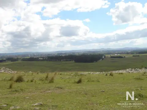 En venta enorme terreno en Barrio Camino Eguzquiza