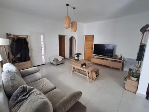 Depto Tipo Casa en Venta con 1 cocheras