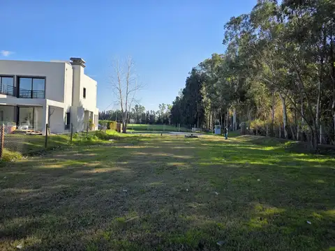 Club de Campo Manuel Belgrano al 100