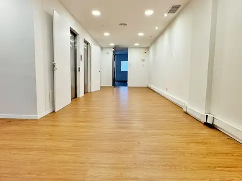 Oficina en Alquiler 40 años