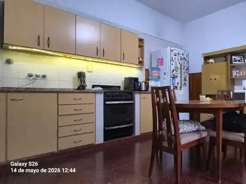 CASA PASILLO- 2 DORMITORIOS -CHACABUCO 2800- LA TABLADA -ROSARIO