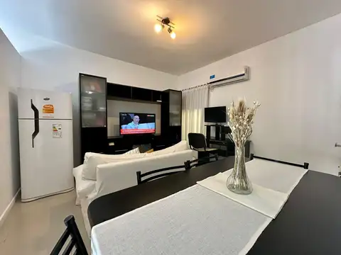 Departamento en Alquiler en Centro, $ 420.000