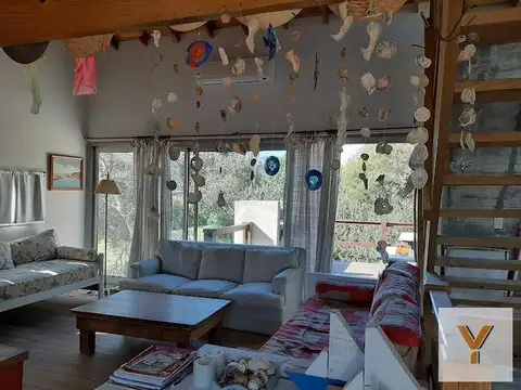 Casa en venta - 3 Dormitorios 3 Baños - Cochera - 1000Mts2 - Mar Azul