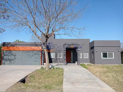 Casa en venta en Barrio Santa Ana Moreno