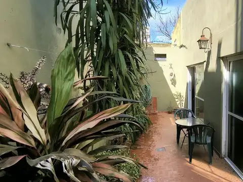 Venta de casa 3 ambientes en floresta, capital federal