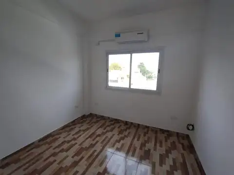 Departamento en Venta en Villa Ballester, USD 70.000