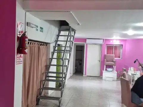 Local en venta - 2 Ambientes - Barracas