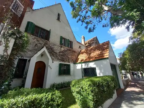 Casa en Venta de 5 dormitorios