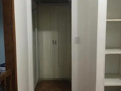 Depto Tipo Casa en Venta en Moron Sur, USD 65.000