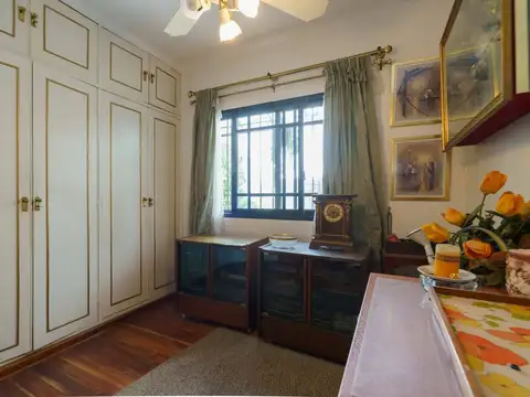 VENTA CASA 3 AMB CON COCHERA DEVOTO PLAZA ARENALES