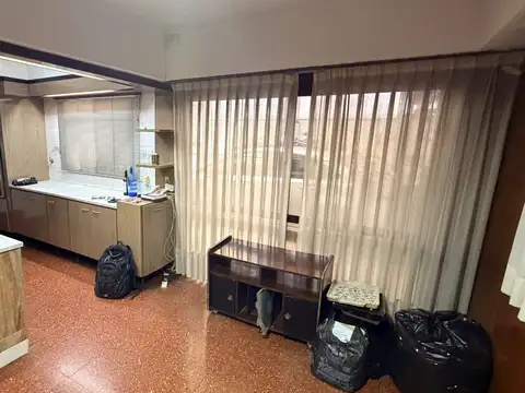 Depto Tipo Casa en Venta de 4 ambientes