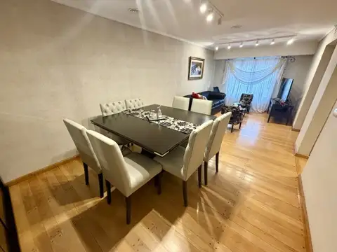Casa en Venta en Ramos Mejia Sur, USD 240.000