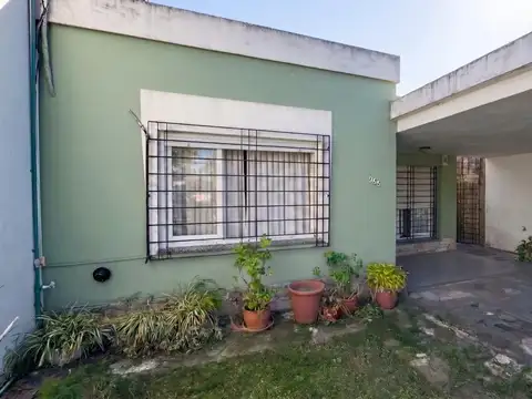 Gral. Posadas 900