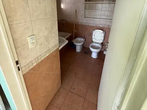 Departamento 2 amb, c/frente, balcon, regia vista panoramica, muy luminoso