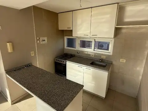 Departamento 2 amb, c/frente, balcon, regia vista panoramica, muy luminoso