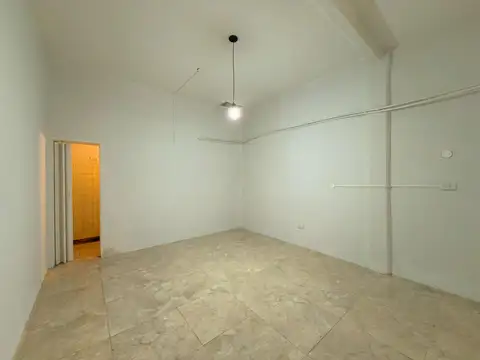 Depto Tipo Casa en Venta en Jose Leon Suarez, USD 35.000