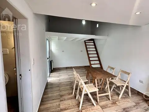 Depto Tipo Casa en Alquiler de Monoambiente