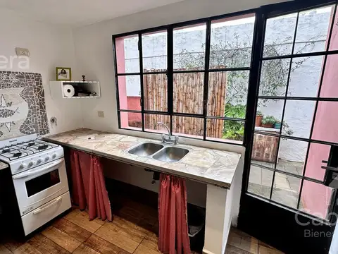 54 e/ 17 y 18 al 1100