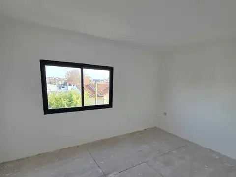 Depto Tipo Casa en Venta en Bernardino Rivadavia, USD 69.900