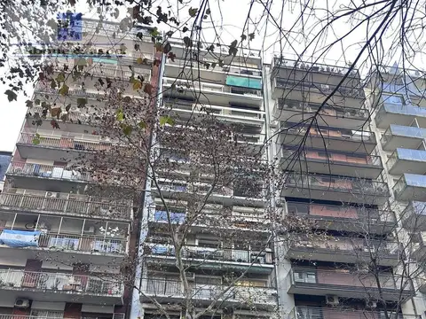 Avenida Pueyrredón 1700