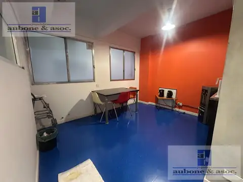 Oficina en Venta con 1 cochera