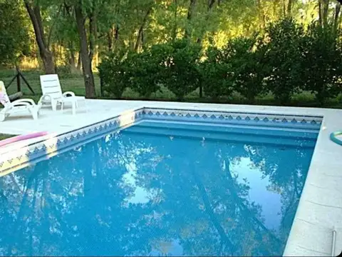 Casa 5 ambientes con 3 baños