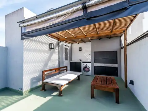 PH EN 3 PLANTAS TERRAZA PATIO COCH VENTA DEVOTO