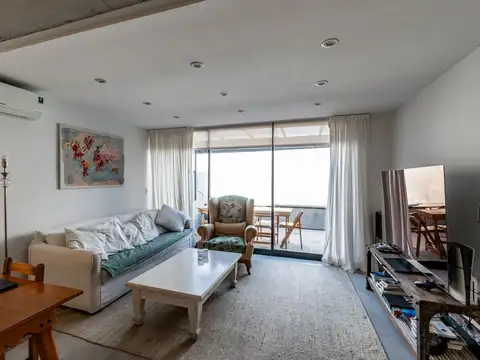 Depto Tipo Casa en Venta con 1 cocheras