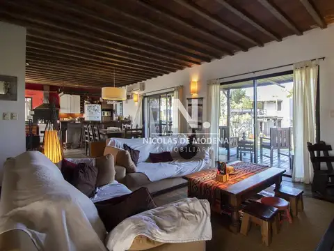Casa en Venta de 4 dormitorios