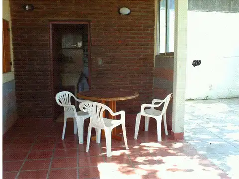 Casa en Santa Teresita lote propio