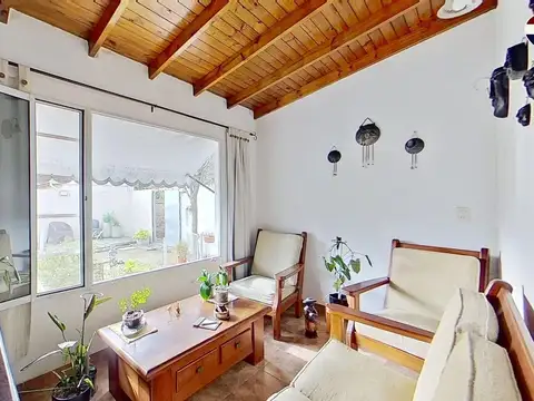 CASA 3 AMB MAS DPTO MULTIFAMILIAR, FLCIO VARELA