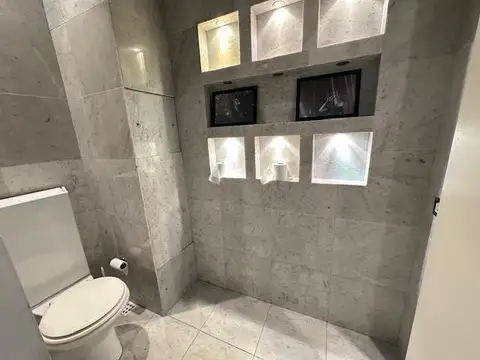 Departamento en Alquiler con 2 cochera