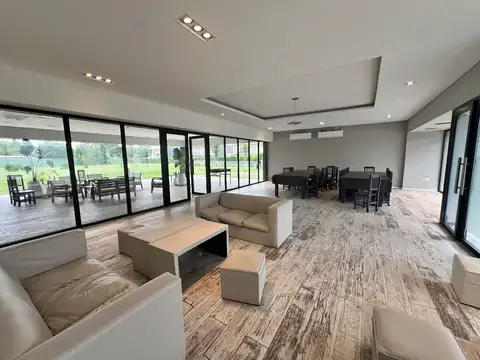 Lotes en Venta en Barrio Cerrado