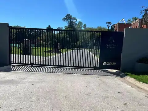 Terreno en Venta 31  mts Fondo