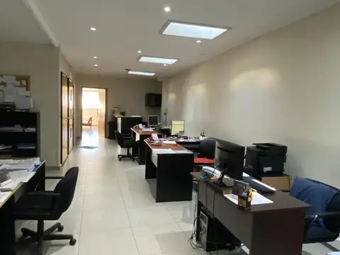 Local en Venta en Barrio Norte, USD 347.000