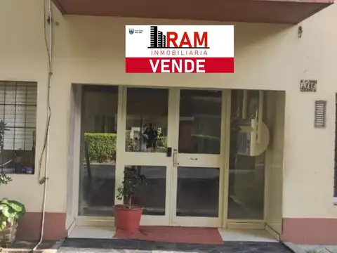 Excelente Departamento 3 ambientes en Flores. Piso 12 maravillosa vista! Hermoso!