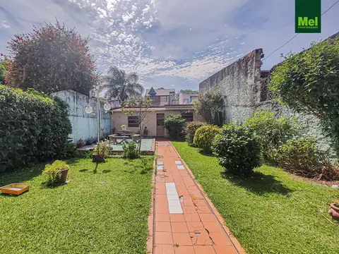 Casa lote propio 8,66 x 41 Villa Pueyrredon