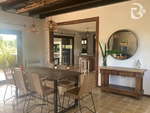 Casa en Venta en El Cazal, USD 240.000