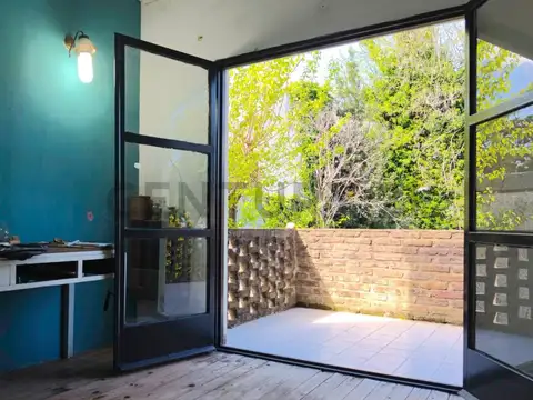 Casa 5 ambientes con 1 baño