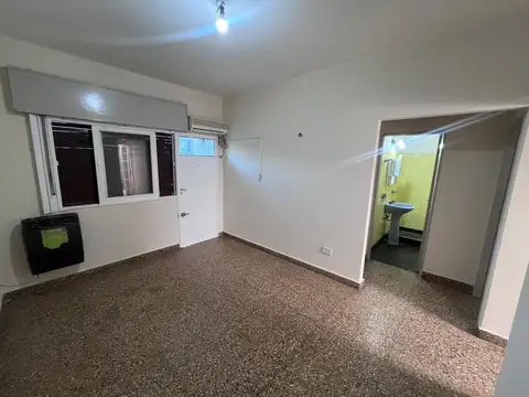 Casa - Alquiler - Argentina, San Miguel - Leandro N. Alem 2006