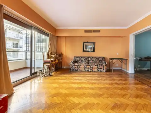 Departamento 7 ambientes con 3 baños