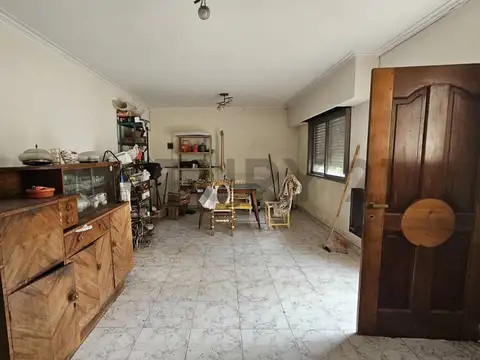 Ph en venta en La Plata a refaccionar