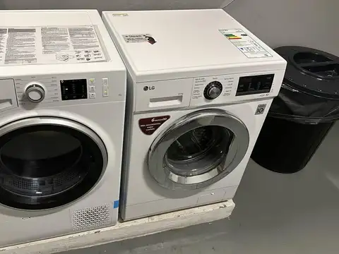 Juan Domingo Peron 4100, Piso 5