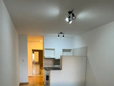 11 De Septiembre De 1888 1000, Piso 4