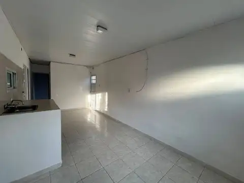 Departamento en Alquiler en Esperanza, $ 450.000
