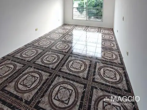 Departamento en Venta en Villa Luzuriaga, USD 39.900