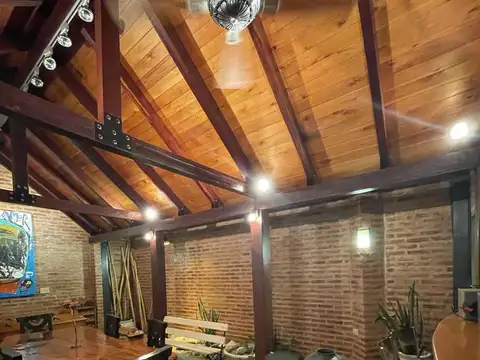 hermoso quincho en  Villa Camila